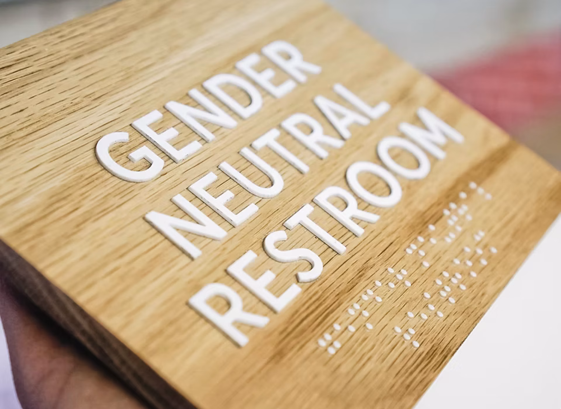 bathroom-braille-sign